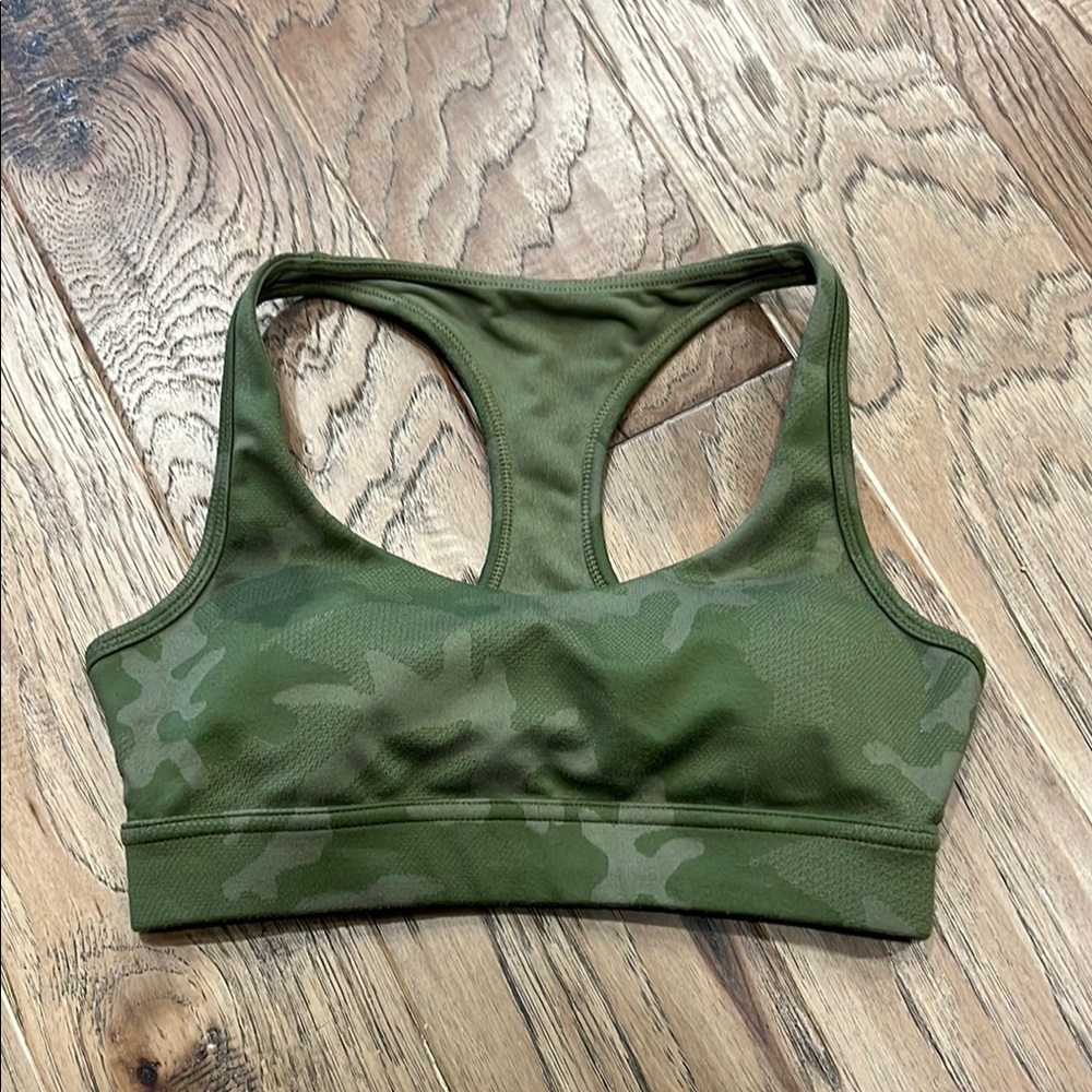 P’tula Mystique Ann Racerback